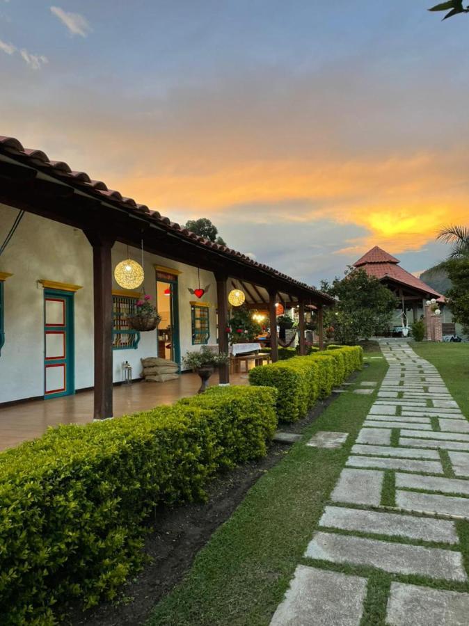 Patio Bonito Guest House Jardin Exterior photo